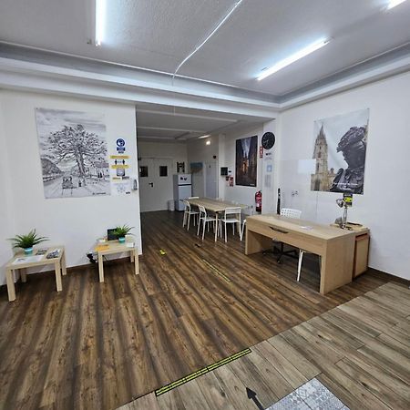 Albergue Turistico La Peregrina Oviede Extérieur photo