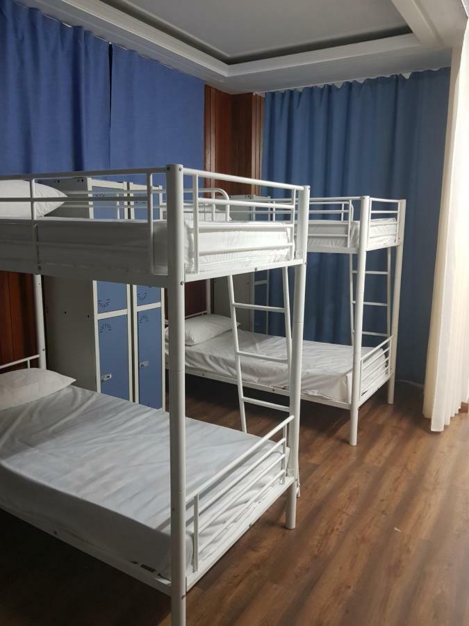 Albergue Turistico La Peregrina Oviede Extérieur photo